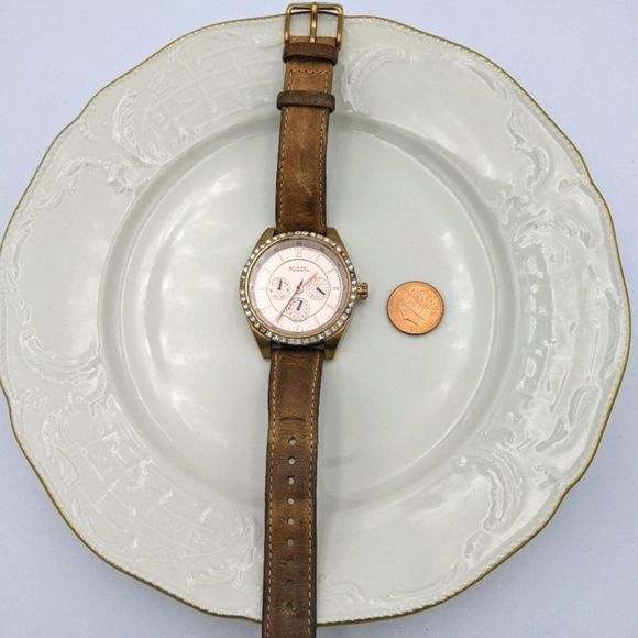 Fossil Watch Pink Face Crystal Circle Leather Band - Picture 2 of 11